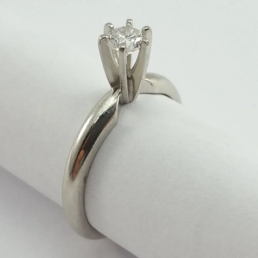 Exquisite IR/PT Solid Platinum Engagement Wedding Ring Band With Diamond
